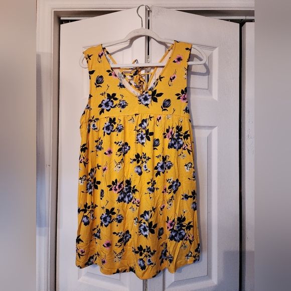Torrid Super Soft V-Neck Shirred Ties Tank - Picture 3 of 3